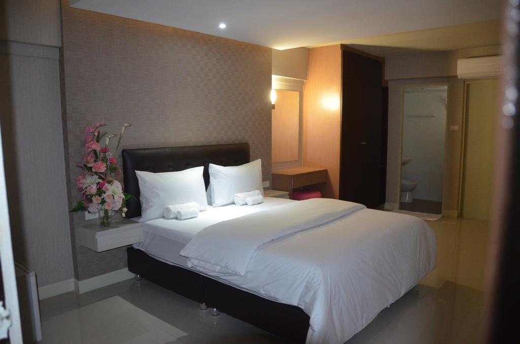 NRC Residencia Suvarnabhumi Bangkok Habitación foto